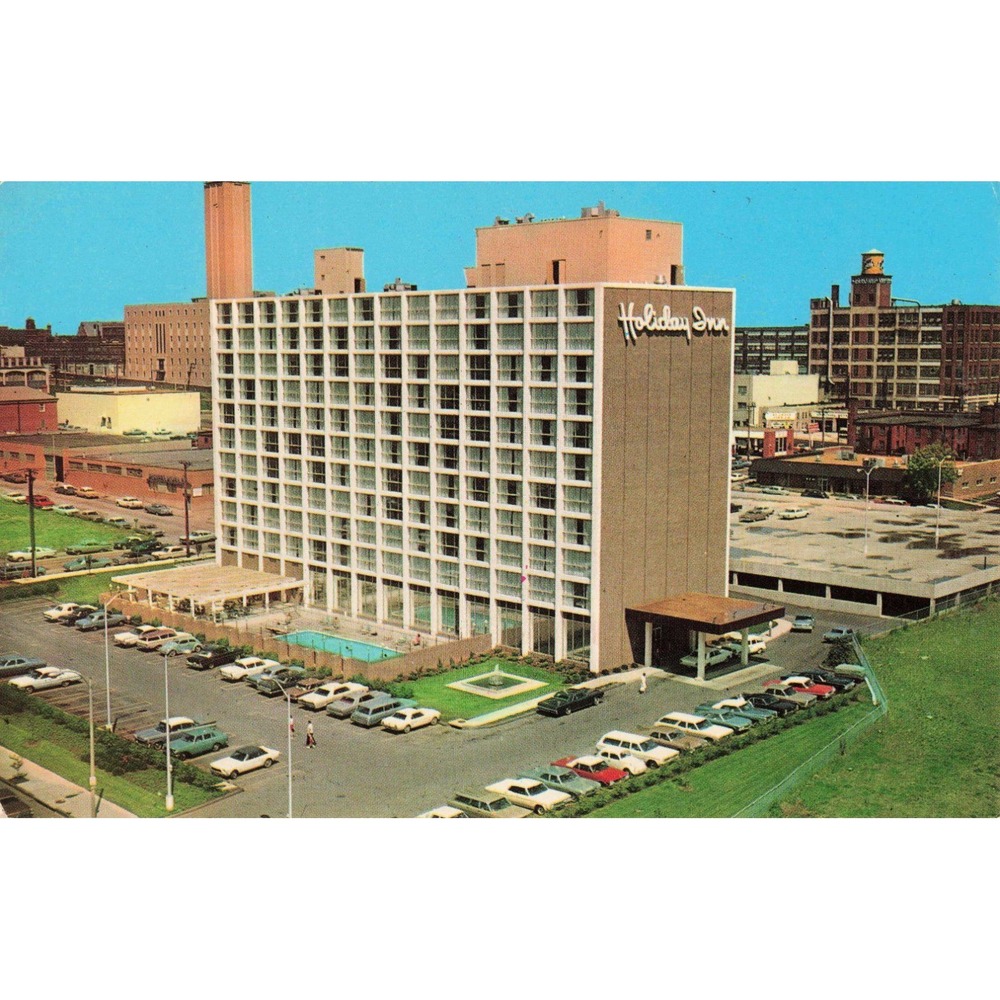 Vintage Holiday Inn Downtown St Louis Missouri Postcard 2211 Market Street MO